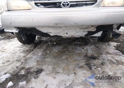 2000 Toyota Corolla Ce z USA, uszkodzony, nr VIN 2T1BR12E5YC304004